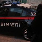 CRONACA – Ruba collana d’oro: donna in manette