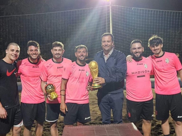 33ef5744-9907-4c70-a67d-8069326a043e