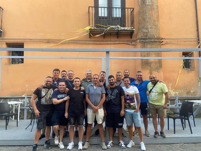 5fb5263c-cdde-487f-8aa2-925a252aa93b