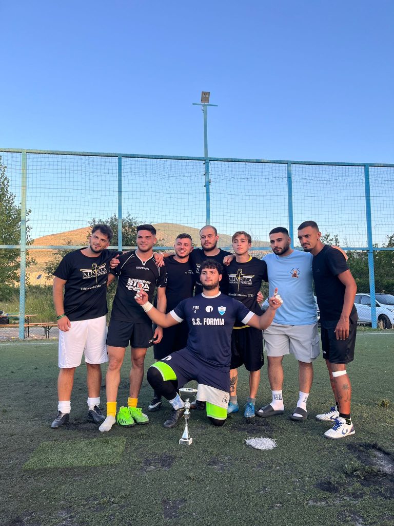 cd9fe489-d370-415b-86c9-10fead50d935