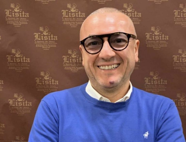 773bc31e-0491-45a4-8069-37f3db1f77b2