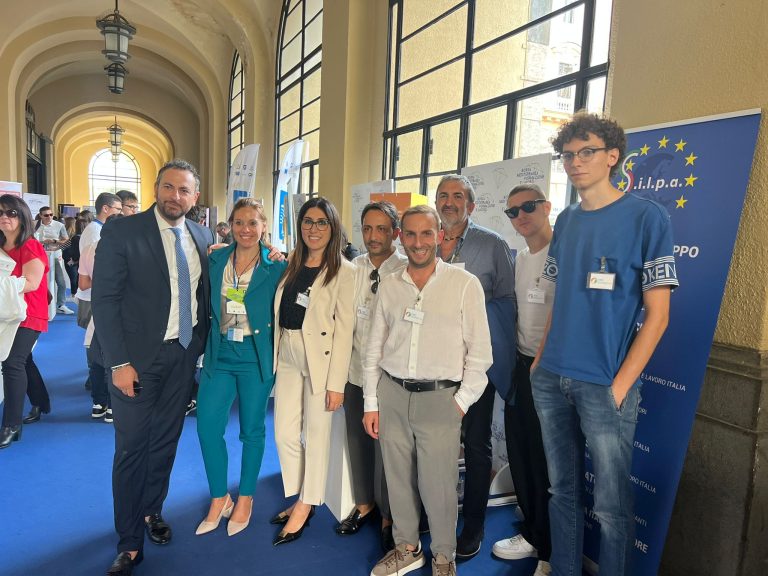 f38e6e70-5808-4c9e-ae79-4f9e186a4e3a