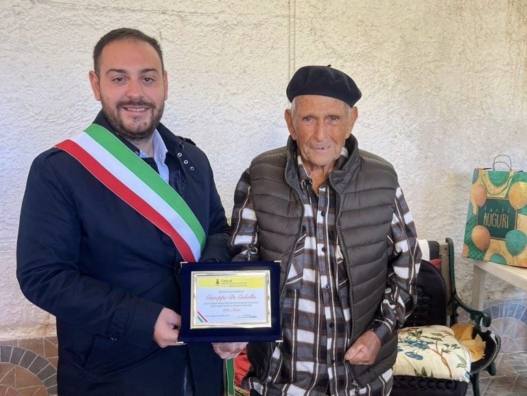 53591727-fa75-4df3-8db3-f93dd8ebb71a