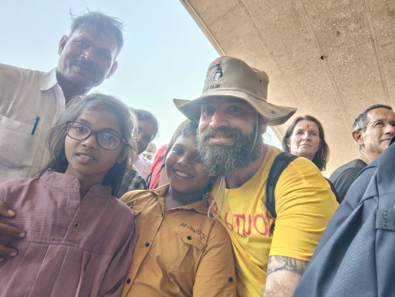 ca48b9a5-4858-4d41-bf68-d9b19ee457a6