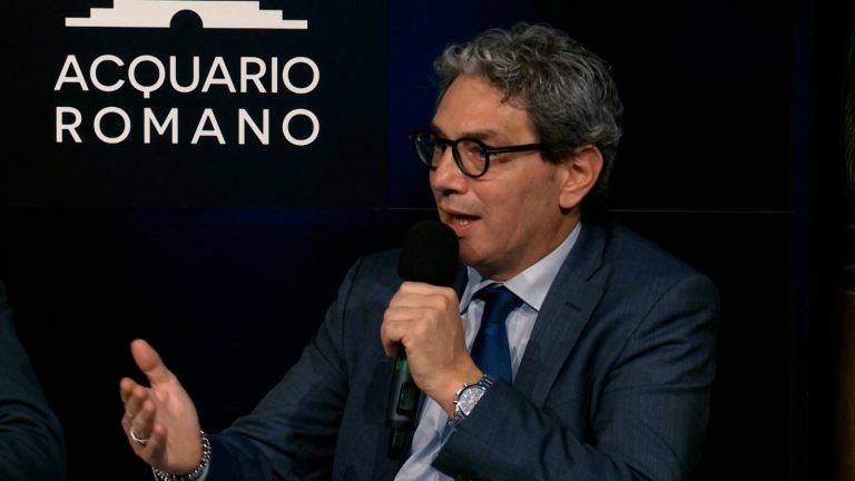 f1f99f5c-0404-48a1-8478-8db2379aa00b