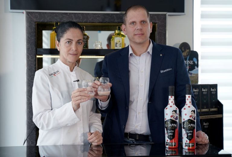 Rosanna-Marziale-e-Andrea-Petrone-col-Guappa-Biancamela-2