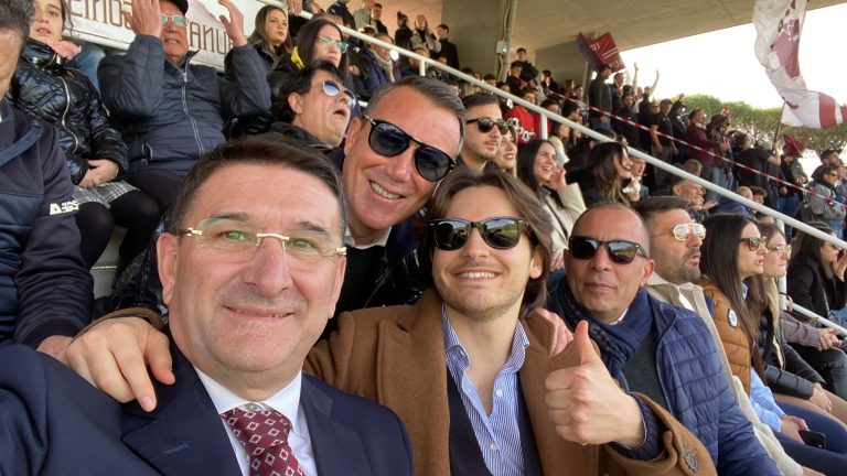 74143689-257d-4b09-8bed-a77f8db1cf44