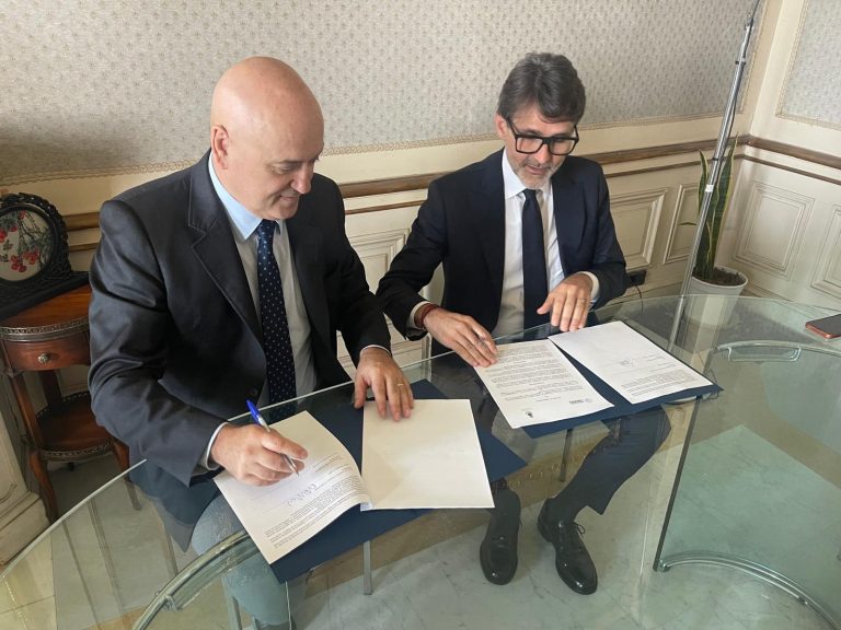 b14b3a95-ba04-48f7-b6a0-dec9889c5382