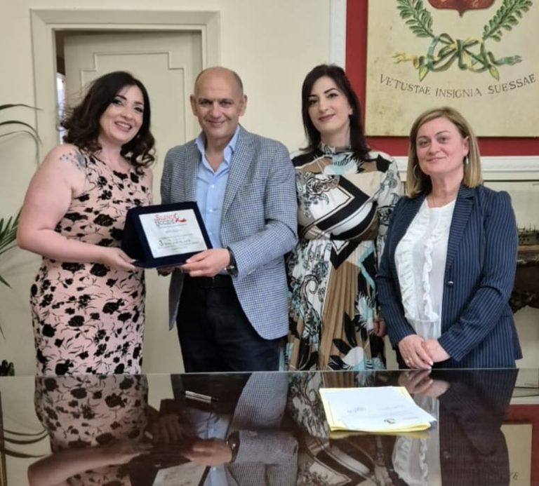 bd1959b8-5276-446e-8830-80053932798c