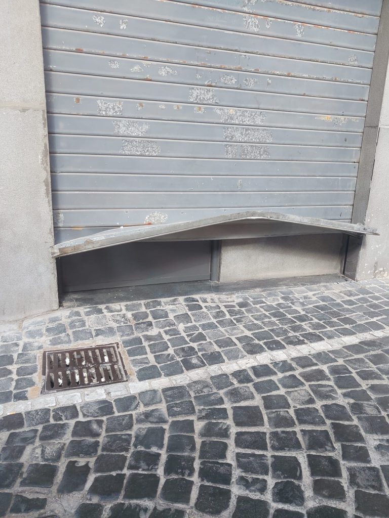 ac0f41c0-07f8-4c74-b300-9bcd080d79f3