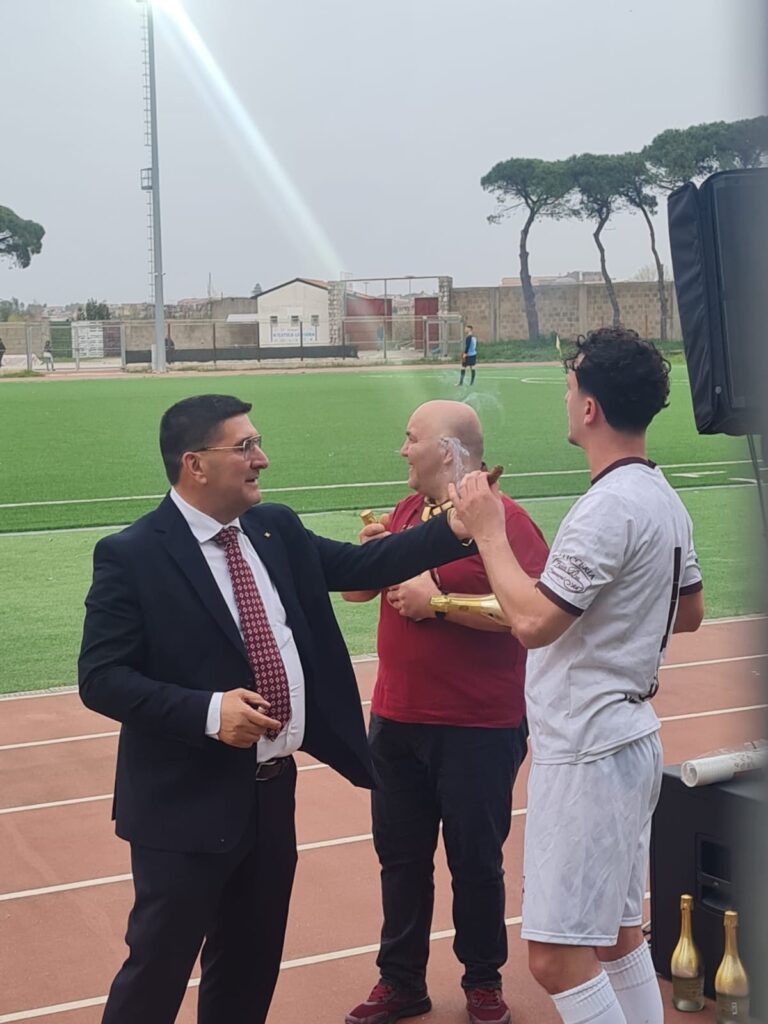 28e60e61-012a-4712-9d84-439f2038843e