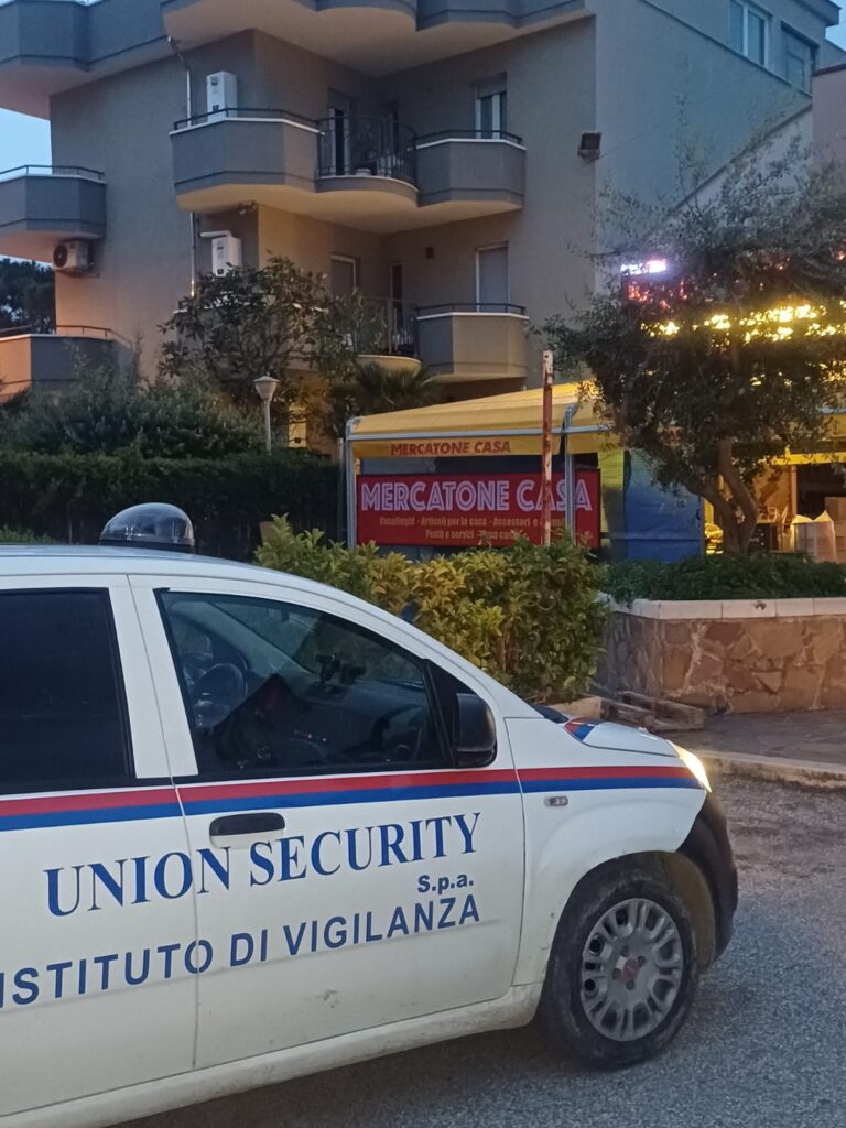 0db32305-7808-4e1e-9495-33b985114ba3