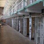 Introduzione di droga e telefoni in carcere: arrestato un uomo in flagranza