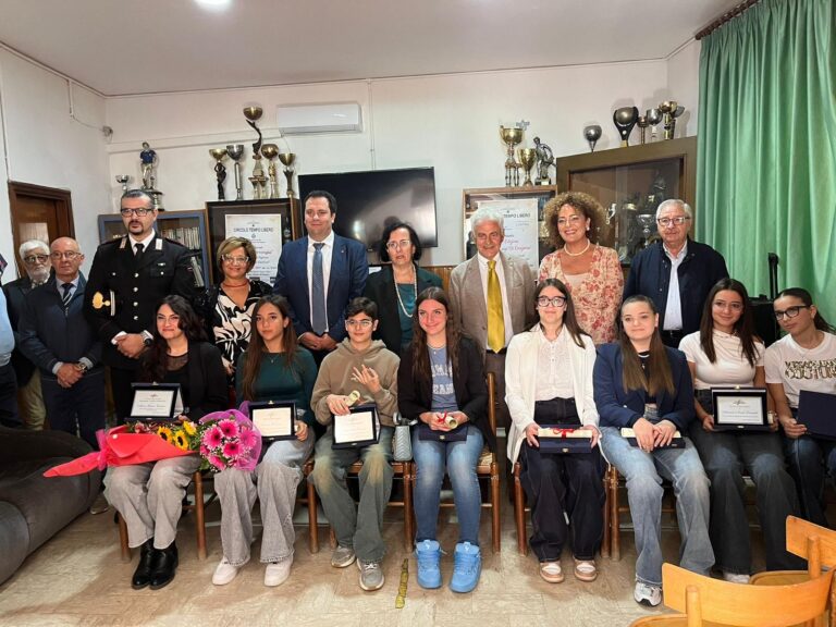 01ab52c5-7995-44e2-820e-fb04b7b6c6ad