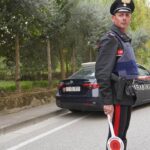 In giro con arnesi da scasso, era evaso dai domiciliari: arrestato 48enne