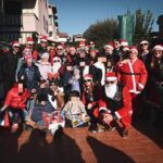 I ragazzi del Naples Gulf Chapter consegnano beni e regali ai bambini della comunità Shalom