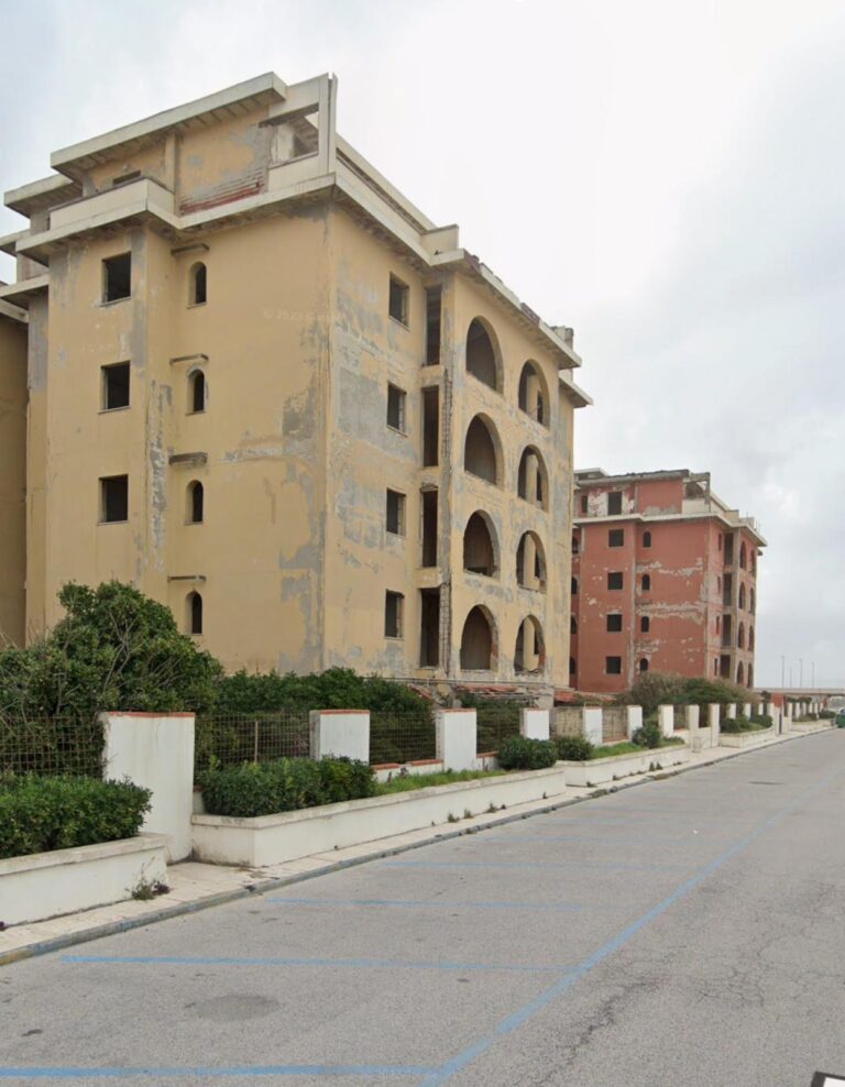 14e2a20b-bc51-4cf3-b7f5-d45ff85ea4e4