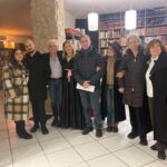 MONDRAGONE – “Il cantico di frate Sole”: successo per l’incontro letterario di Enzo Salzano al salotto Liberamente